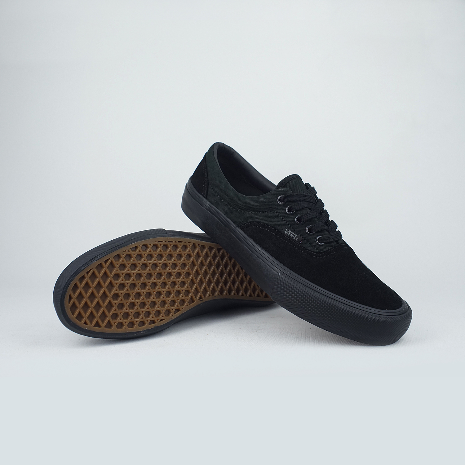 vans era pro all black vans era pro all black