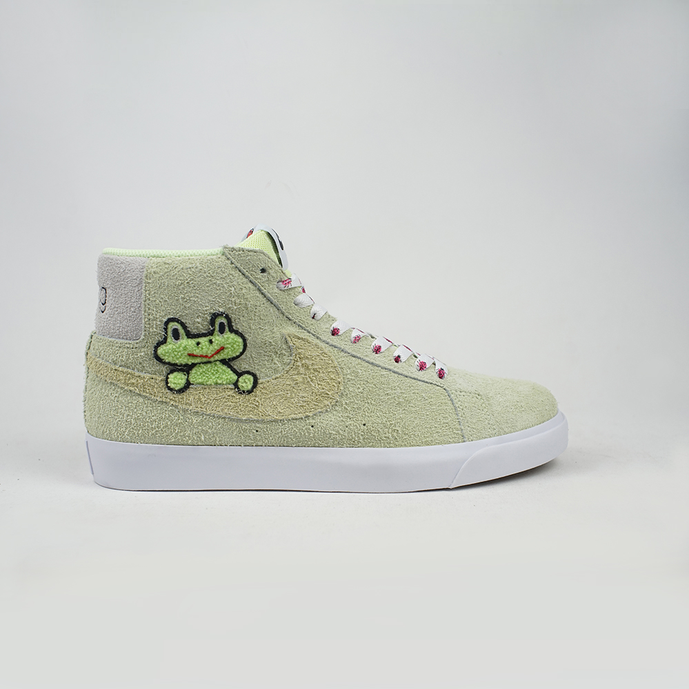 x frog skateboards zoom blazer mid qs