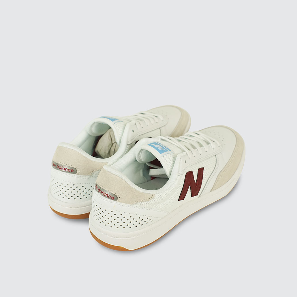 nb 440 white