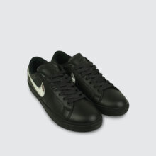 Nike SB Zoom Blazer Low QS x Dancer Black/Metallic Silver-Black Nike SB Zoom Blazer Low QS x Dancer Black/Metallic Silver-Black