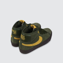 Nike SB Zoom Blazer Mid QS x Anti Hero Rough Green/Amarillo-Rough Green Nike SB Zoom Blazer Mid QS x Anti Hero Rough Green/Amarillo-Rough Green
