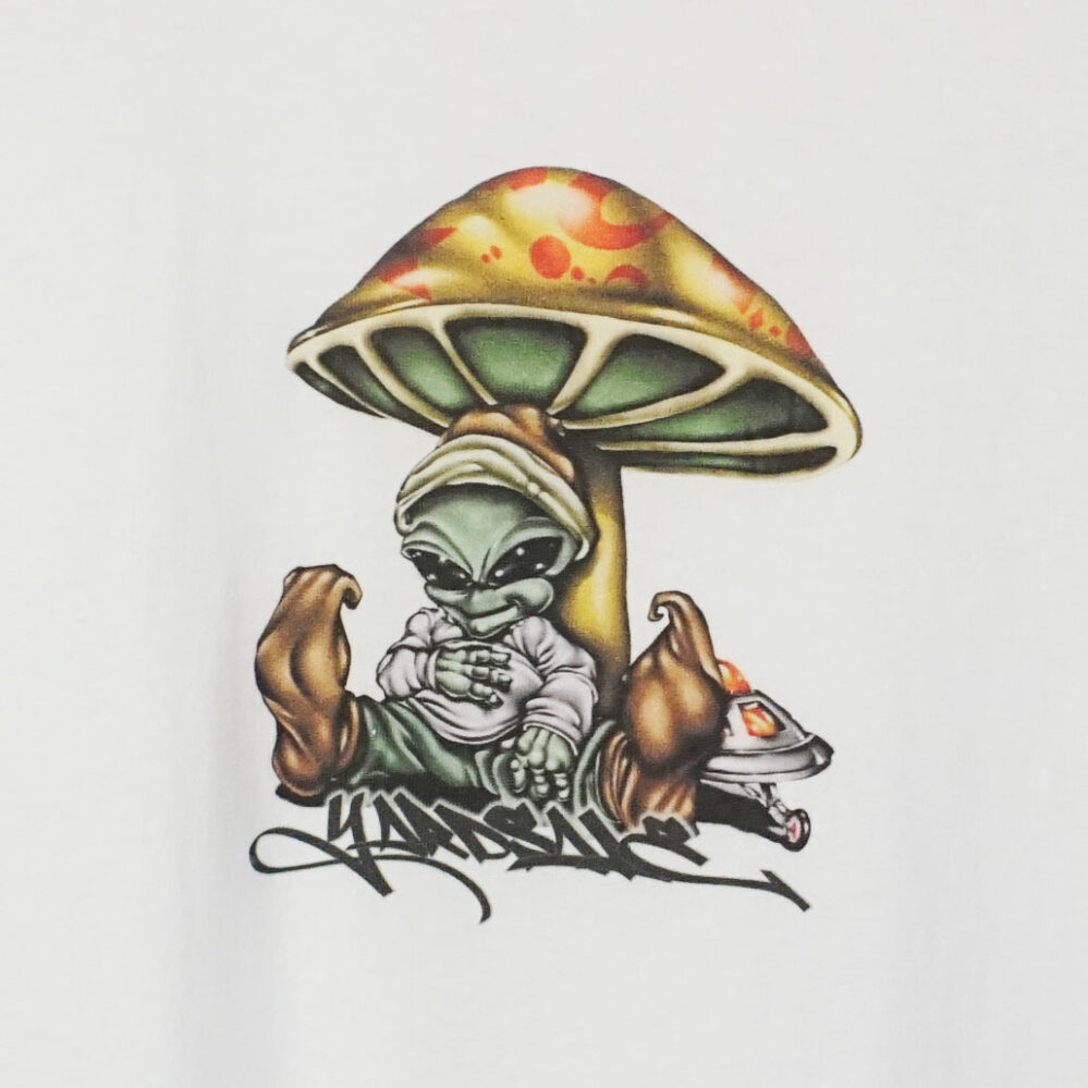 Yardsale Golden Teacher T-Shirt White Yardsale Golden Teacher T-Shirt White