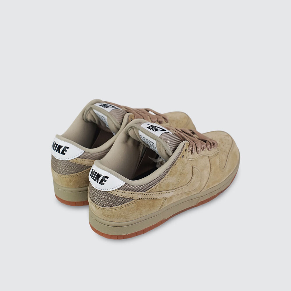 Nike SB Dunk Low Pro B Parachute Beige/Desert Khaki/White - LOBBY Online  Skateshop