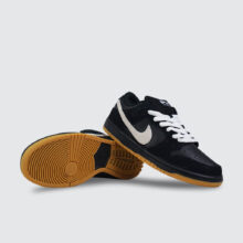 Nike SB Dunk Low Pro Black/White Nike SB Dunk Low Pro Black/White