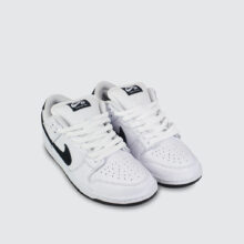 Nike SB Dunk Low Pro White/Black Nike SB Dunk Low Pro White/Black