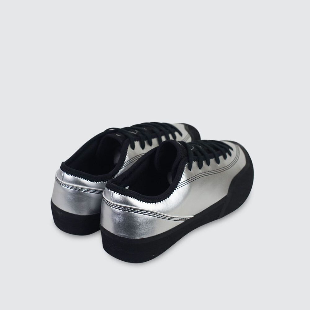 Village PM 1.30PM Silver/Natural Black