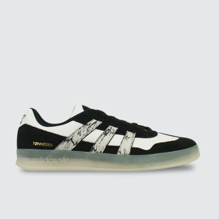 Adidas Aloha Super x Gustav CBLACK/FTWWHT/CWHITE Adidas Aloha Super x Gustav CBLACK/FTWWHT/CWHITE