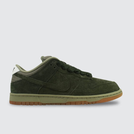 Nike SB Dunk Low Pro B Sequoia/Sequoia-Light Army-White Nike SB Dunk Low Pro B Sequoia/Sequoia-Light Army-White