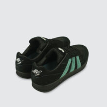 Adidas Aloha Super CBLACK/PRETEA/FTWWHT Adidas Aloha Super CBLACK/PRETEA/FTWWHT