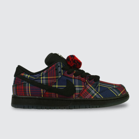 Nike SB Dunk Low Pro QS x Nardwuar ”Tam O’ Shanter Hat” University Red/Black-Yellow Strike-Deep Royal Blue Nike SB Dunk Low Pro QS x Nardwuar ”Tam O’ Shanter Hat” University Red/Black-Yellow Strike-Deep Royal Blue