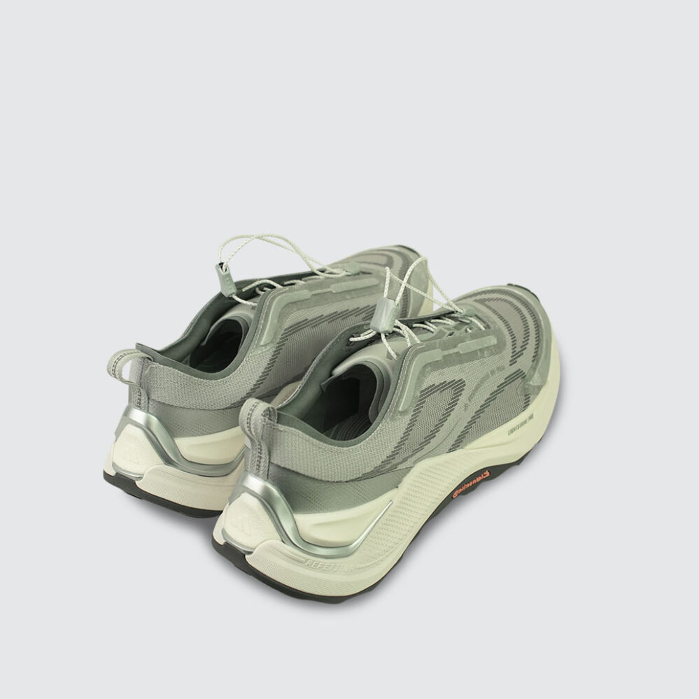 Adidas Holo Peak CBLACK/IRON/FTWWHT