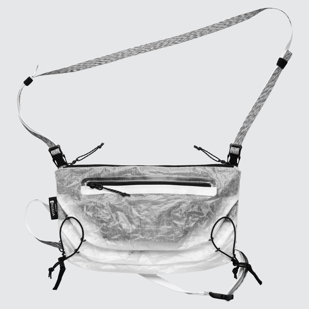 Db Weigh Lighter Sling 10L Monochrome Db Weigh Lighter Sling 10L Monochrome