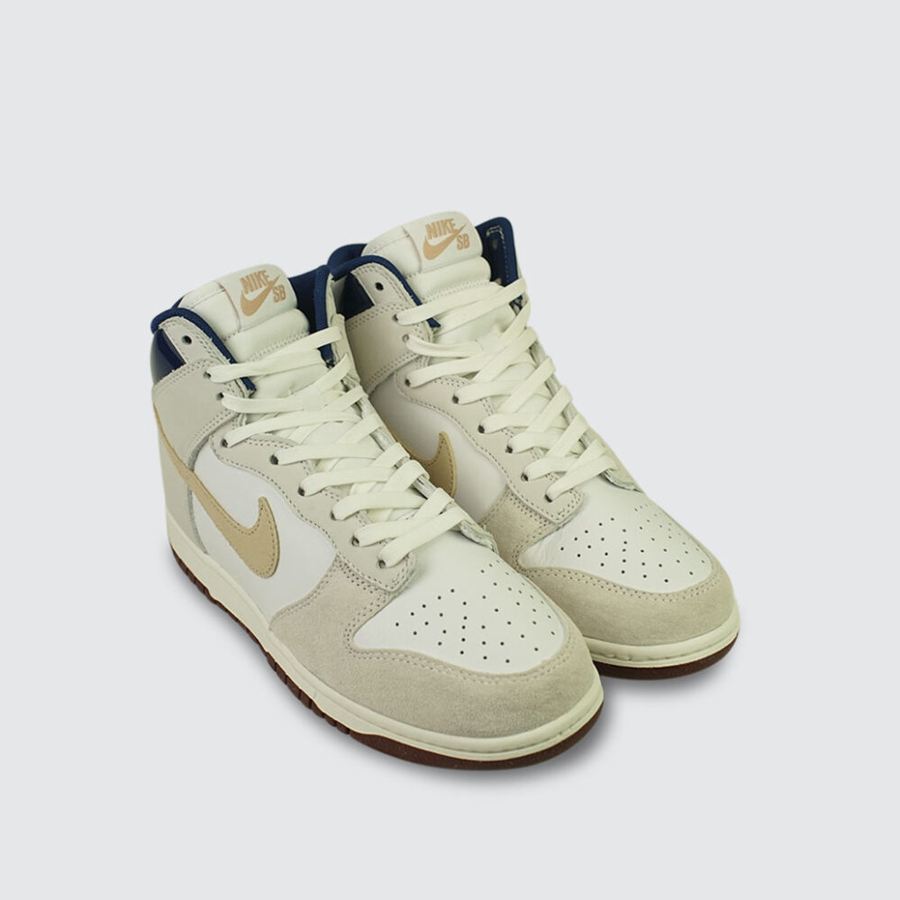 Nike SB Dunk High x Beyond WHITE/ IVORY-SAND DUNE
