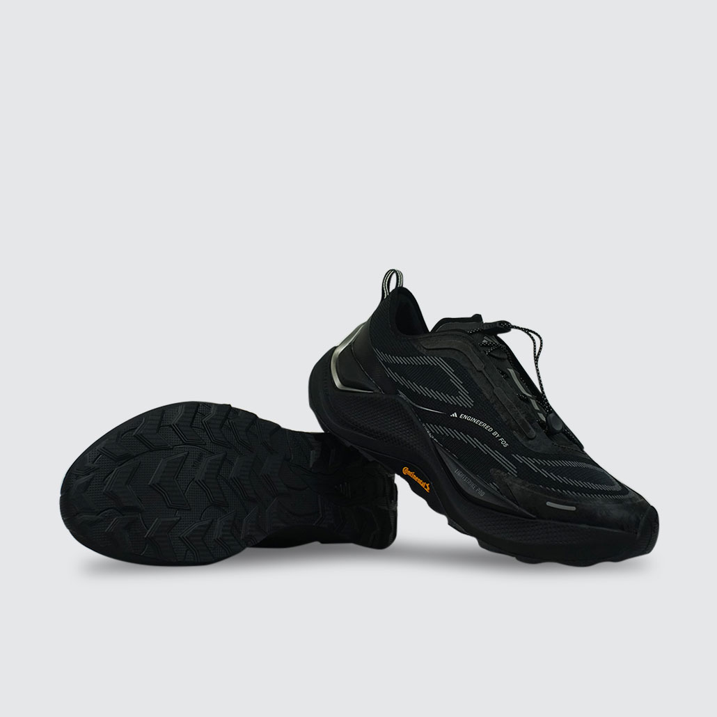Adidas Holo Peak CBLACK/IRONMT/FTWWHT Adidas Holo Peak CBLACK/IRONMT/FTWWHT