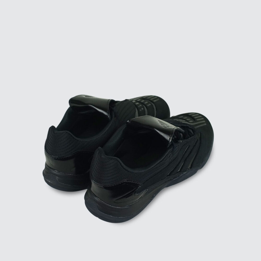 Adidas Predator Sala x Metalwood CBLACK/CBLACK/CBLACK Adidas Predator Sala x Metalwood CBLACK/CBLACK/CBLACK