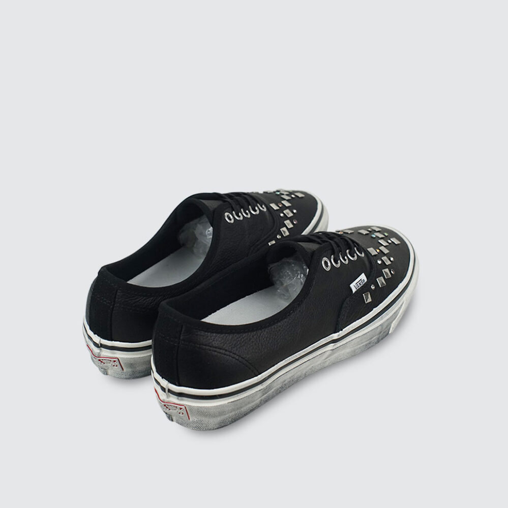 Vans LX Authentic 44 Combat Black Vans LX Authentic 44 Combat Black