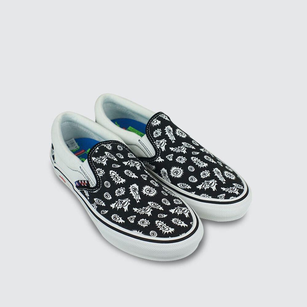 Vans Skate Slip-On x PUNKANDYO Black/White Vans Skate Slip-On x PUNKANDYO Black/White