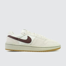 Nike SB Code 58 Summit White/Mystic Dates